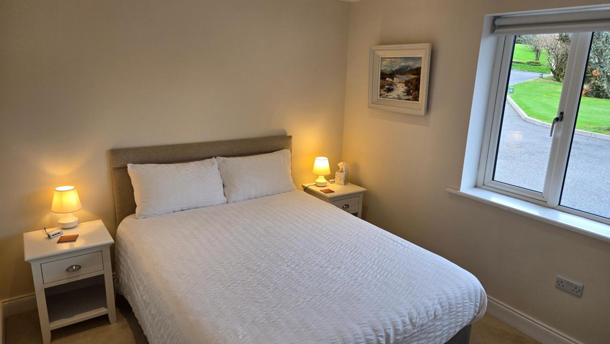 Misty Bay - Kenmare Hotel Екстериор снимка