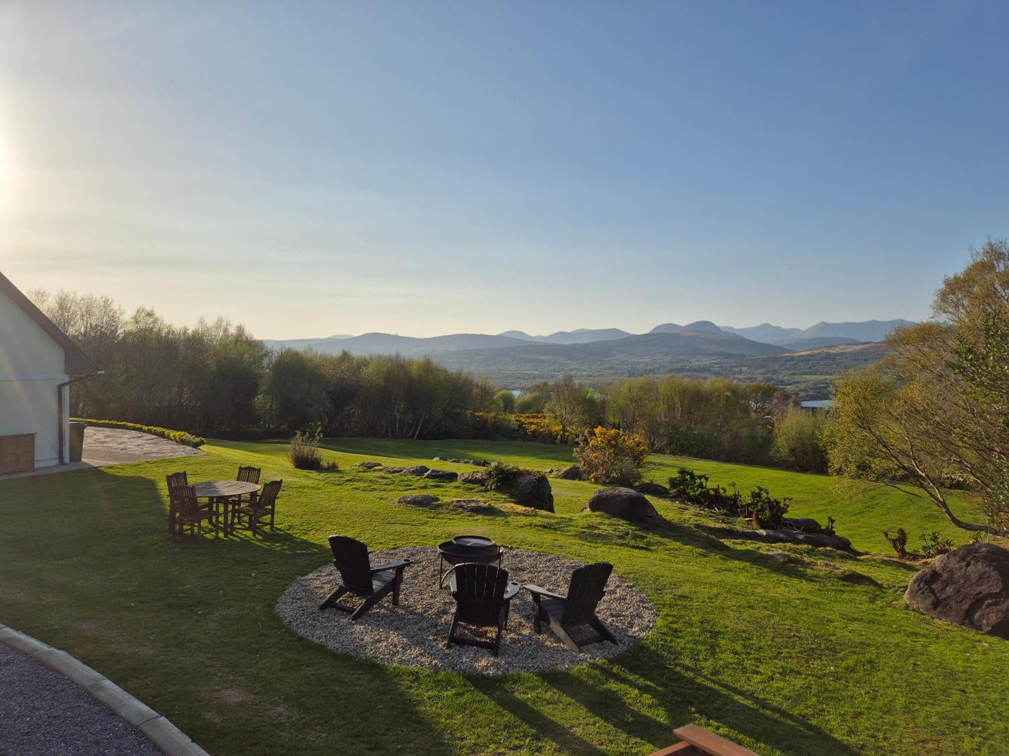 Misty Bay - Kenmare Hotel Екстериор снимка